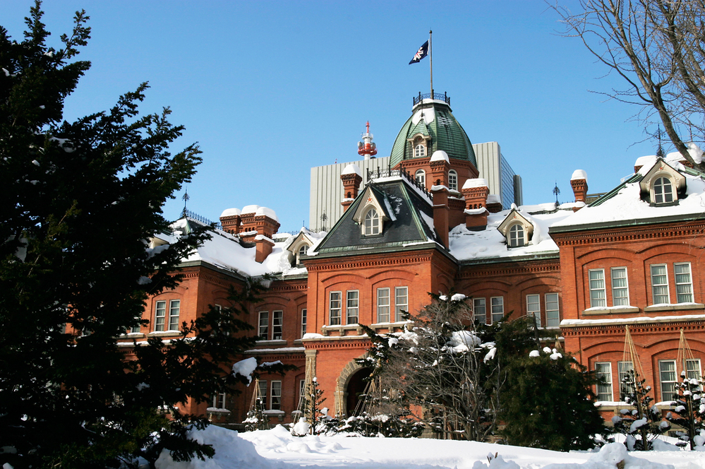 北海道庁旧本庁舎　赤れんが庁舎　札幌　駅　周辺　近く　観光　おすすめ　スポット　北海道　旅行