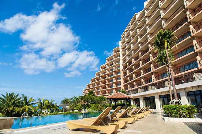 カップルで旅する沖縄 テーマ別おすすめホテル5選 沖縄の観光情報はfeel Okinawa
