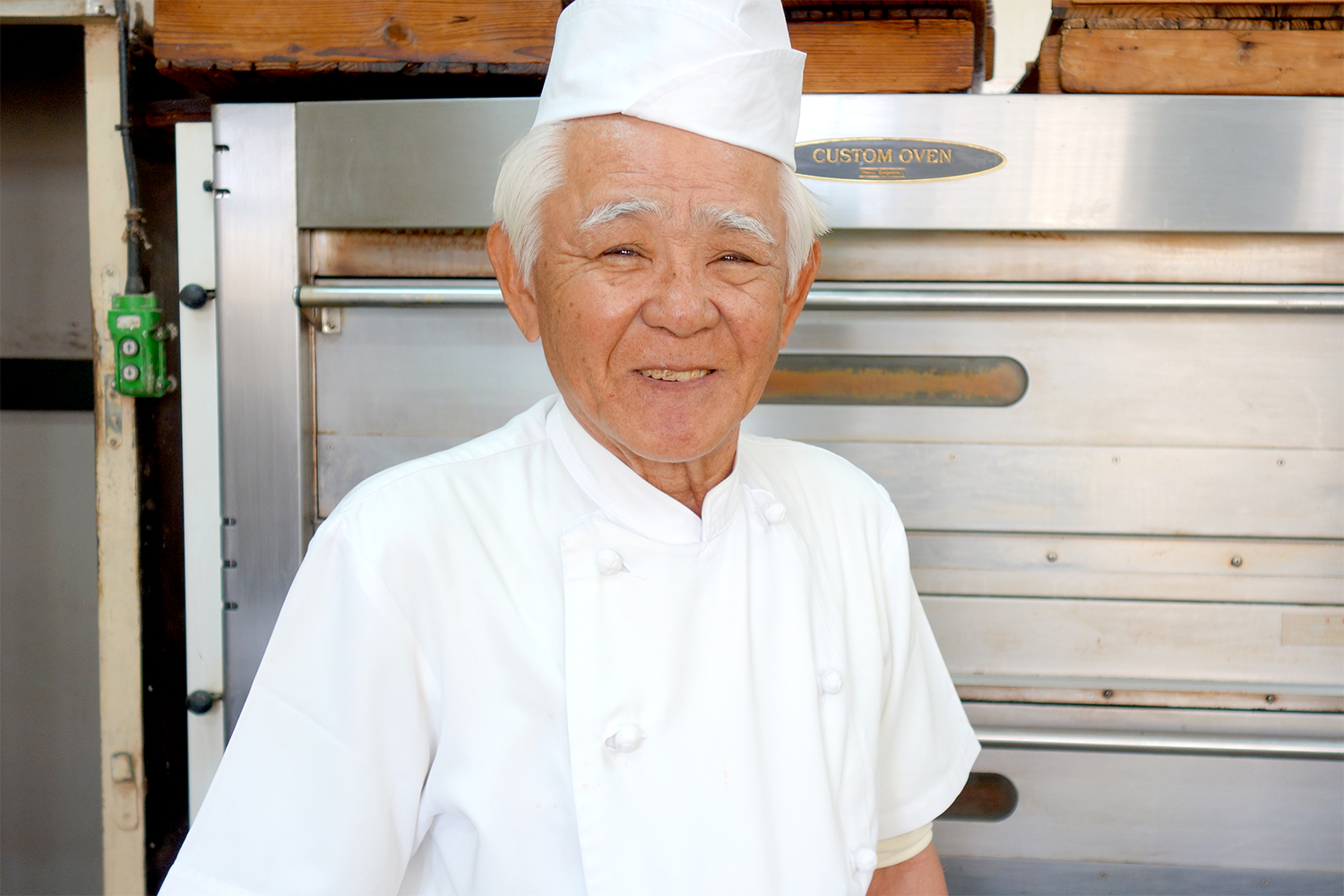 おじいさまの元で働いていた現在82歳の新垣敏夫さん