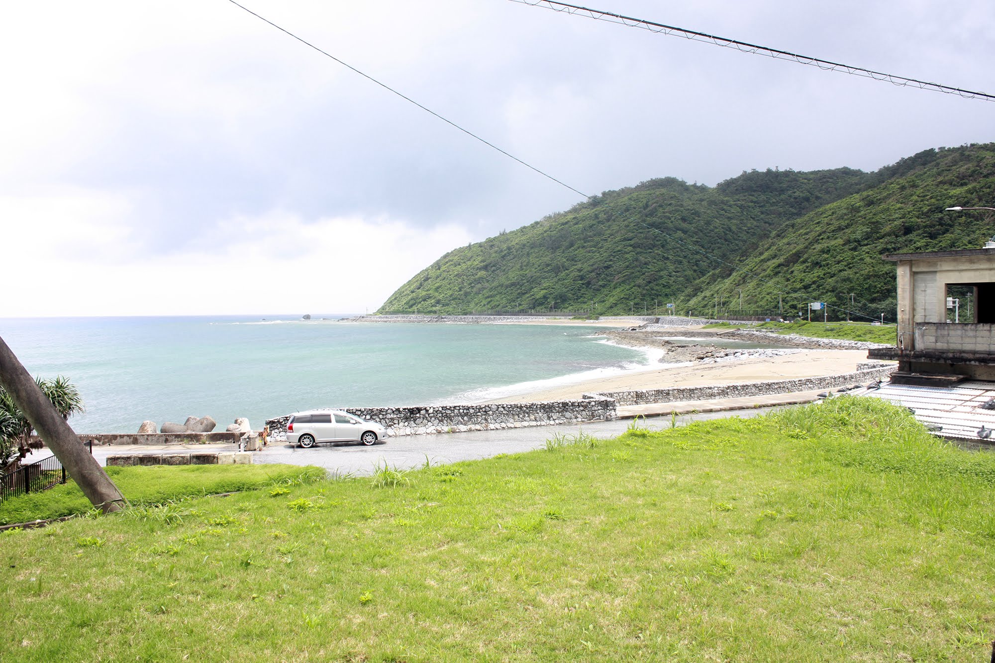 沖縄本島最北端の辺戸岬から約20分。沖縄の原風景が残る国頭村与那を 