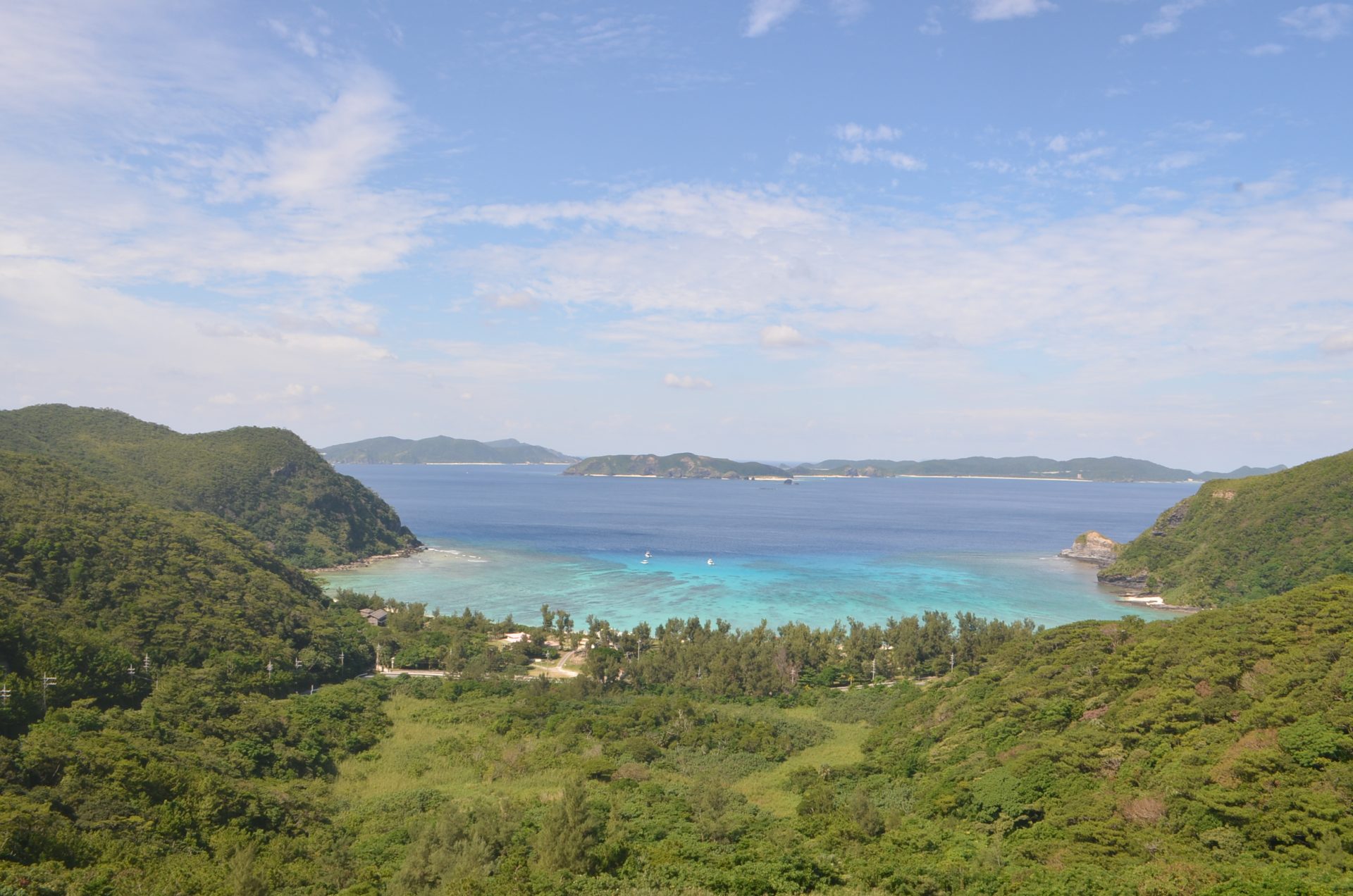 渡嘉敷島　観光　沖縄　離島　旅行