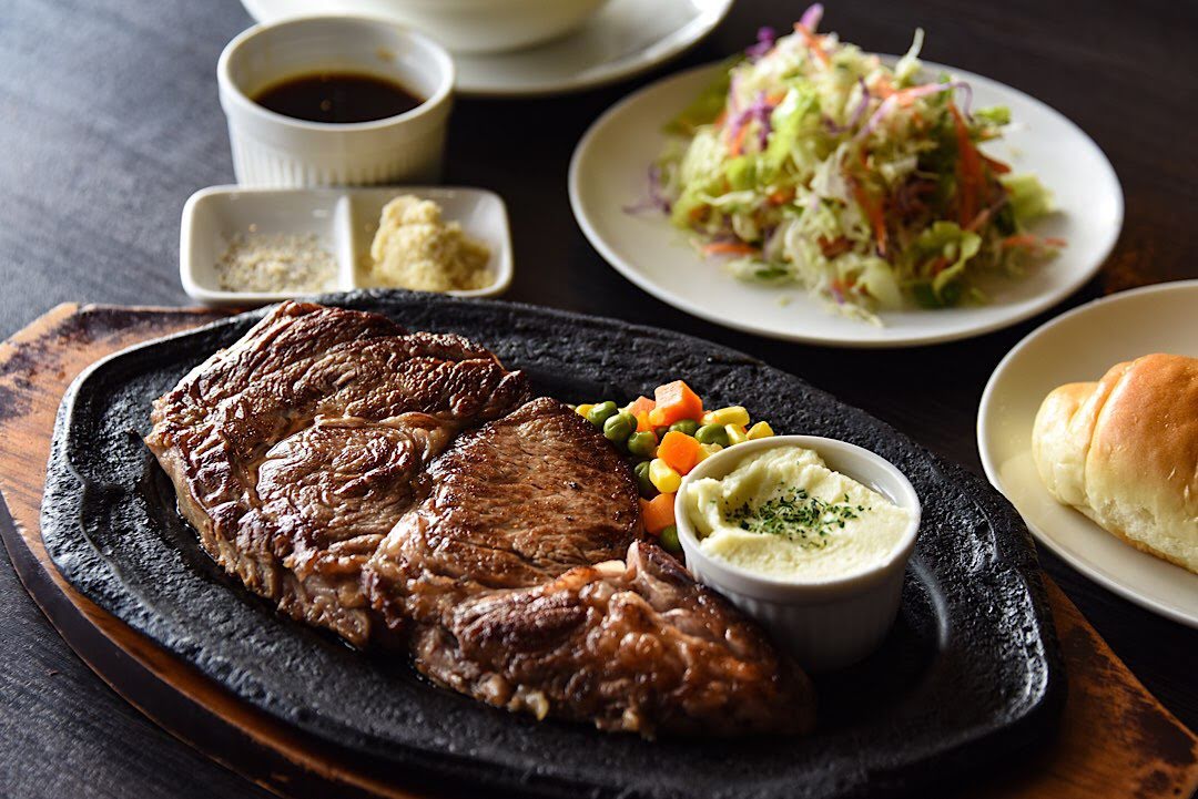 牛排　沖繩　推薦美食　B級美食　地方小吃