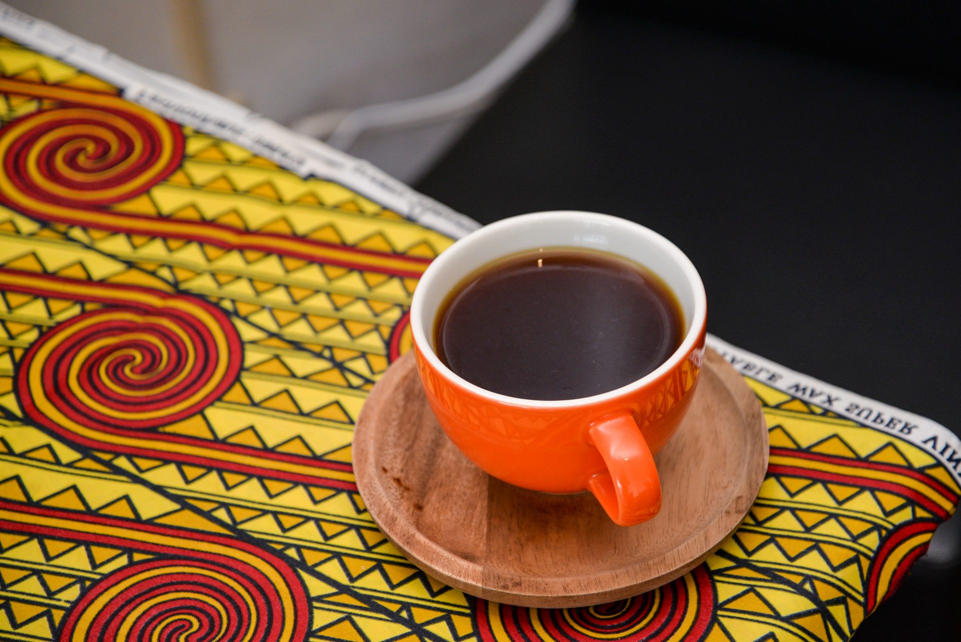 優しさいっぱいの絶品ルワンダコーヒーを味わう ボランティアとコーヒーで世界と繋がる読谷村のカフェ「Tobira Cafe」