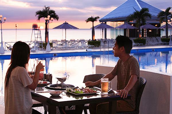 カップルで旅する沖縄 テーマ別おすすめホテル5選 沖縄の観光情報はfeel Okinawa